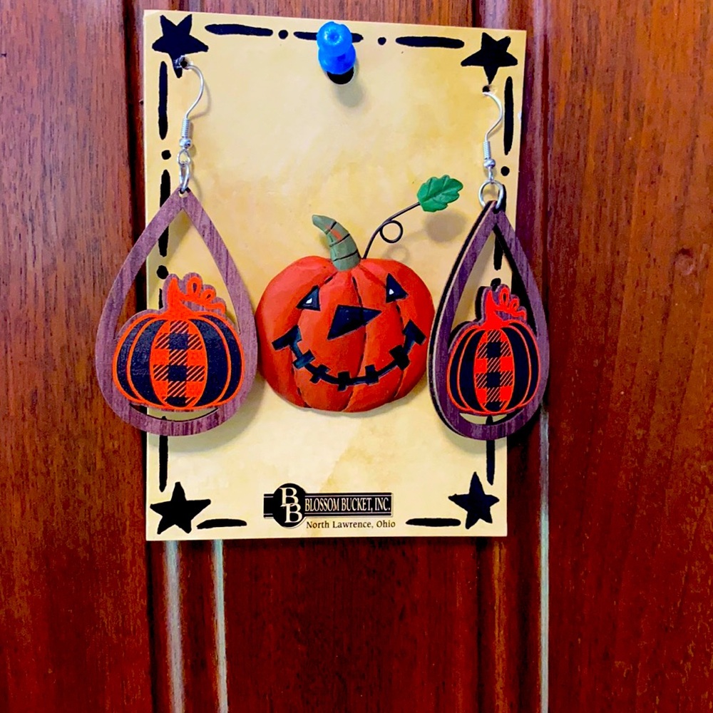 Pumpkin brooch pin and Pumpkin Earrings